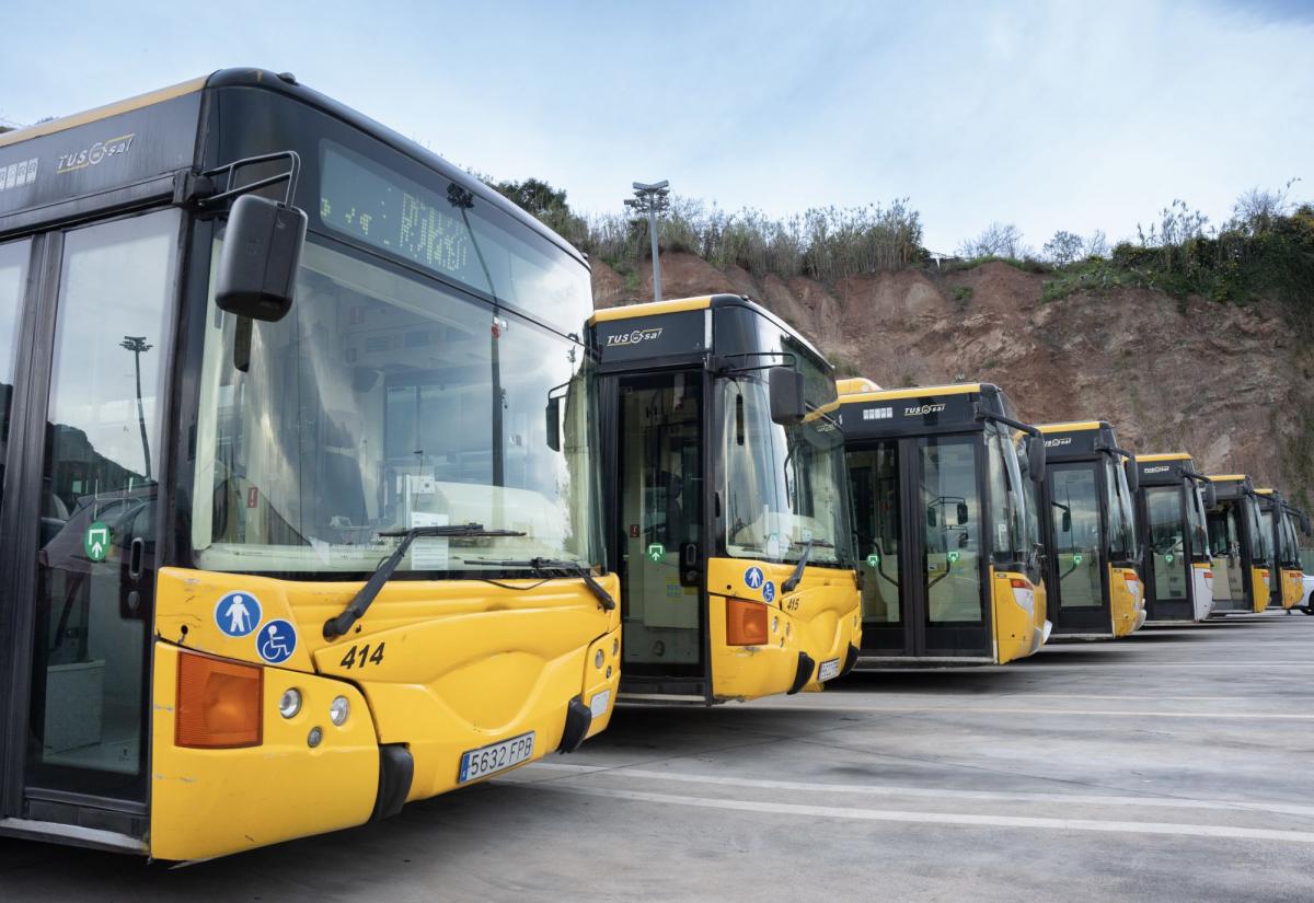 Autobuses